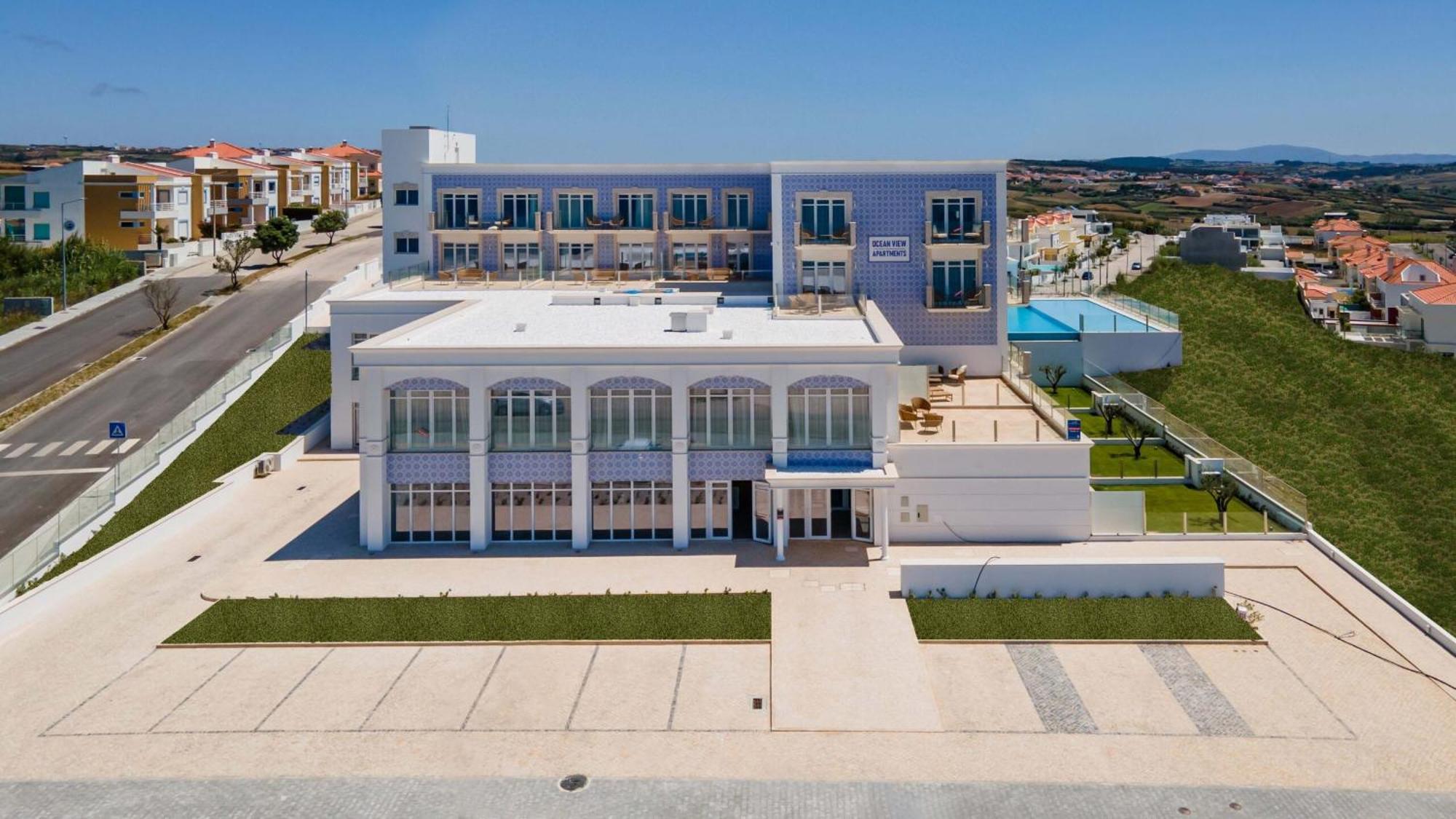 Ocean View Apartments Лориньян Экстерьер фото