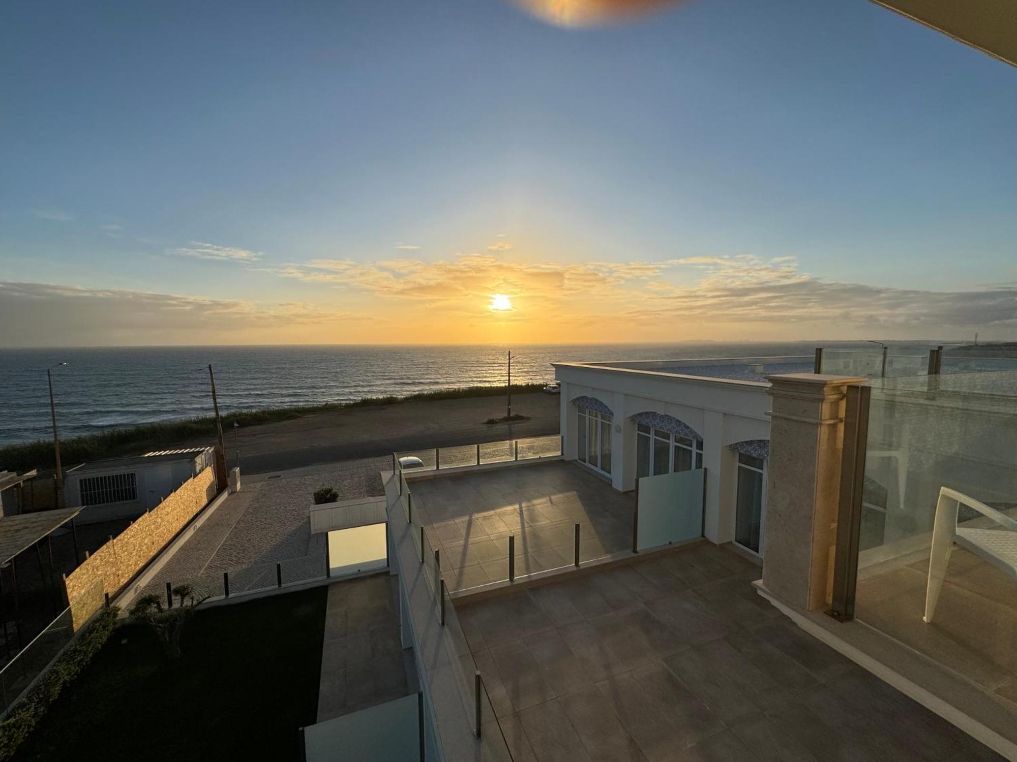 Ocean View Apartments Лориньян Экстерьер фото