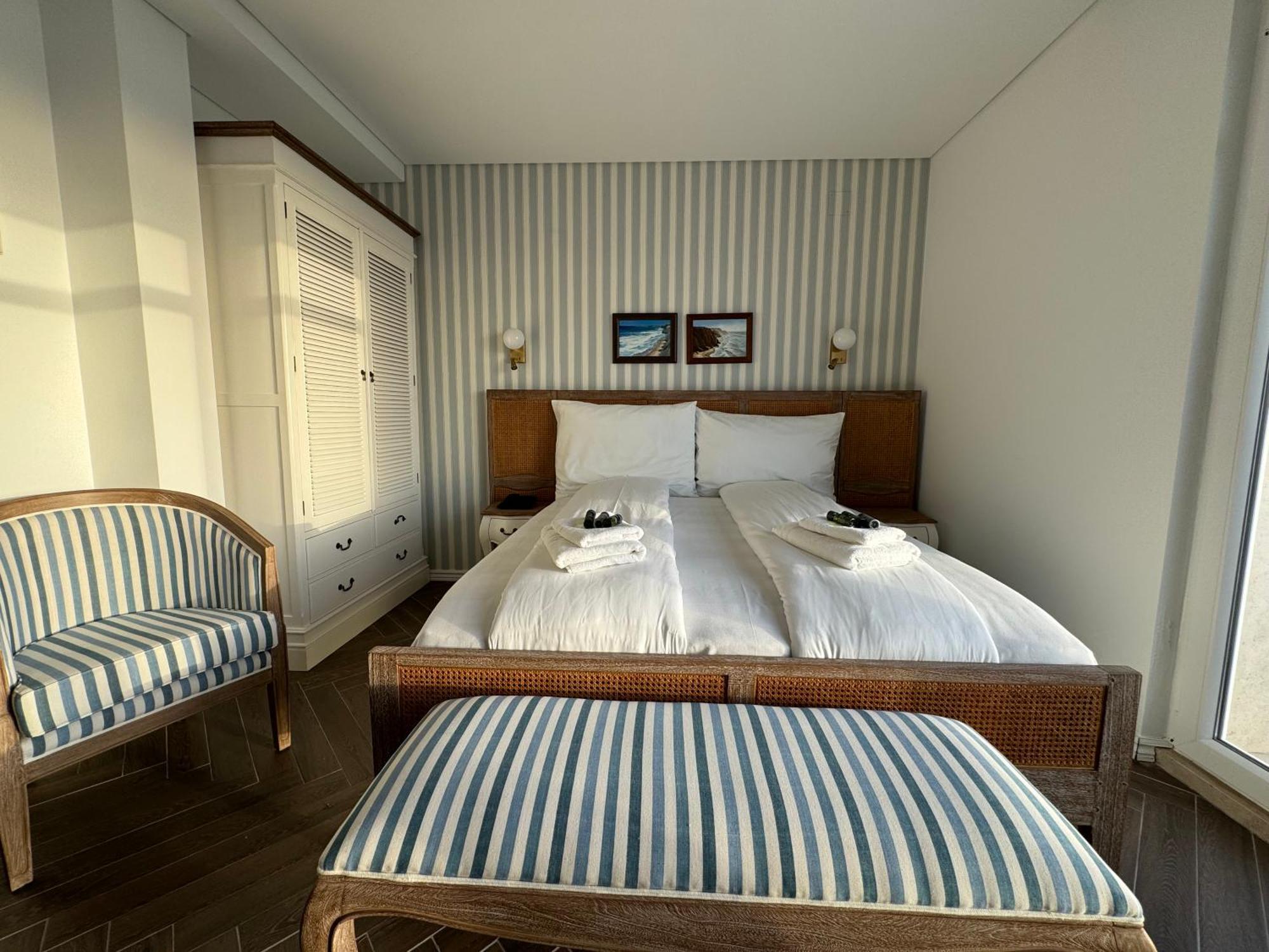 Ocean View Apartments Лориньян Экстерьер фото
