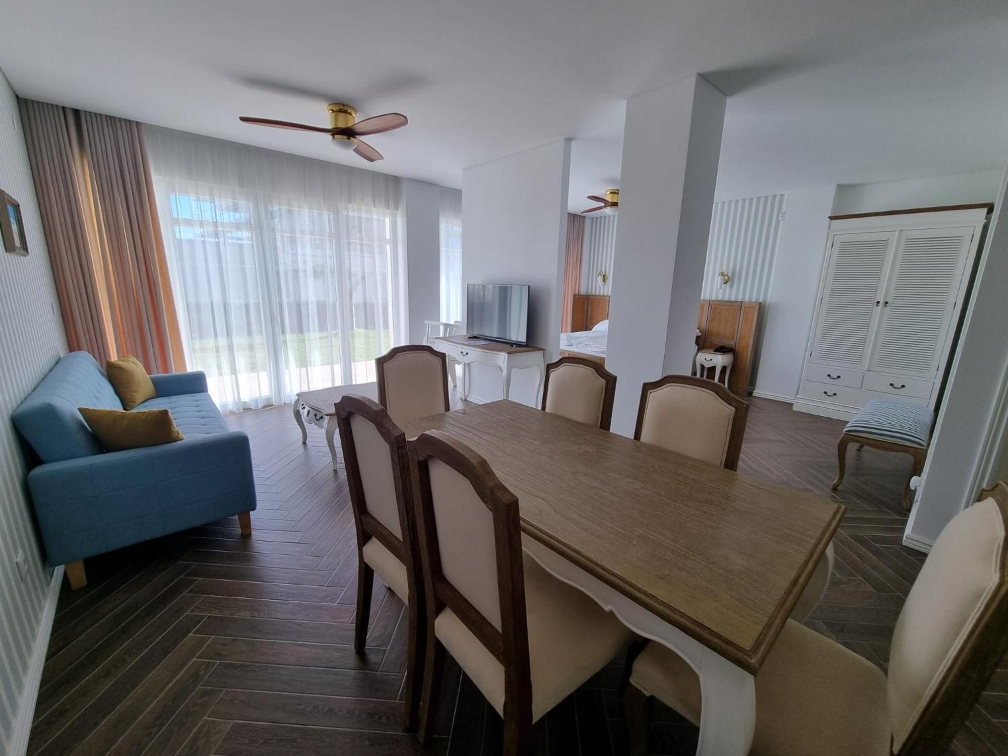 Ocean View Apartments Лориньян Экстерьер фото